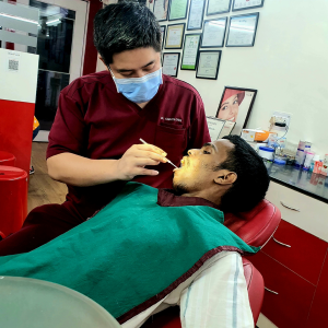 Dentists in Adityapur